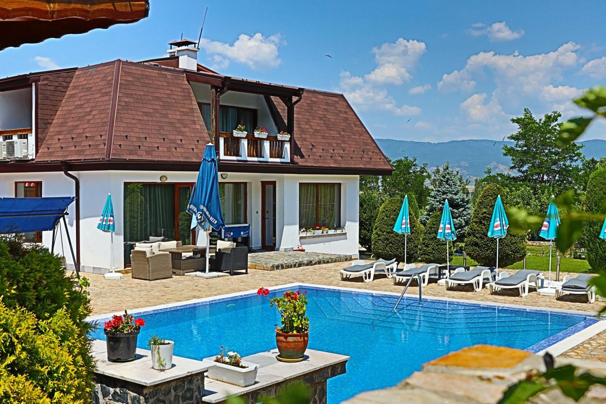 Holiday House Kubrat 萨帕雷瓦巴尼亚 外观 照片
