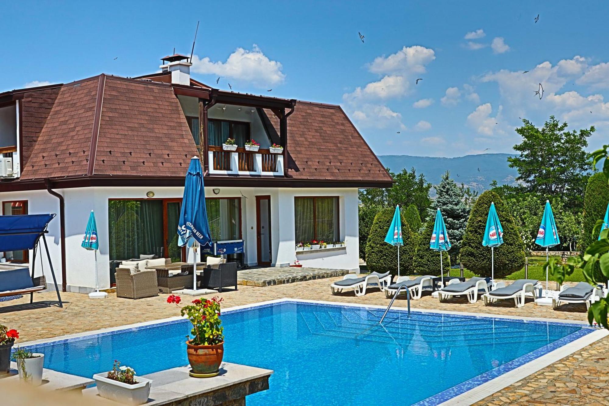 Holiday House Kubrat 萨帕雷瓦巴尼亚 外观 照片