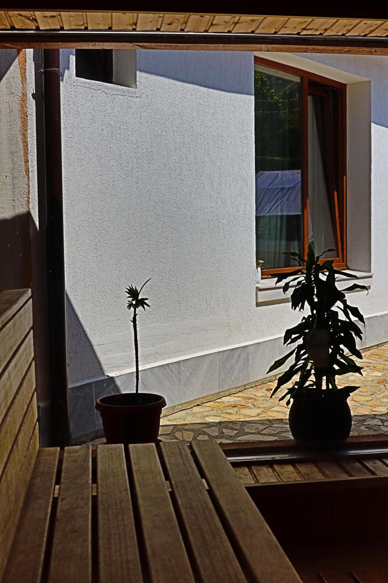 Holiday House Kubrat 萨帕雷瓦巴尼亚 外观 照片
