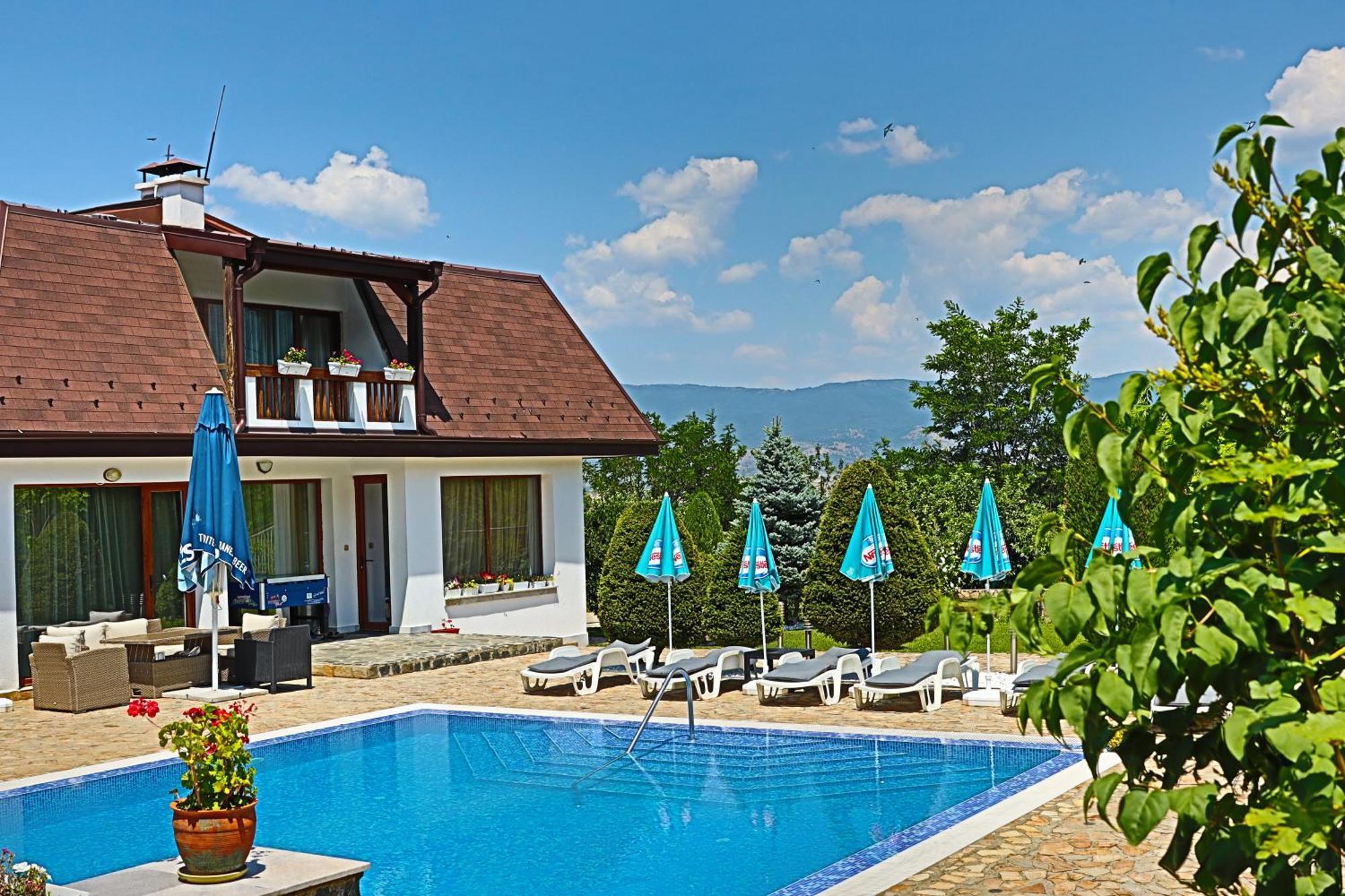 Holiday House Kubrat 萨帕雷瓦巴尼亚 外观 照片