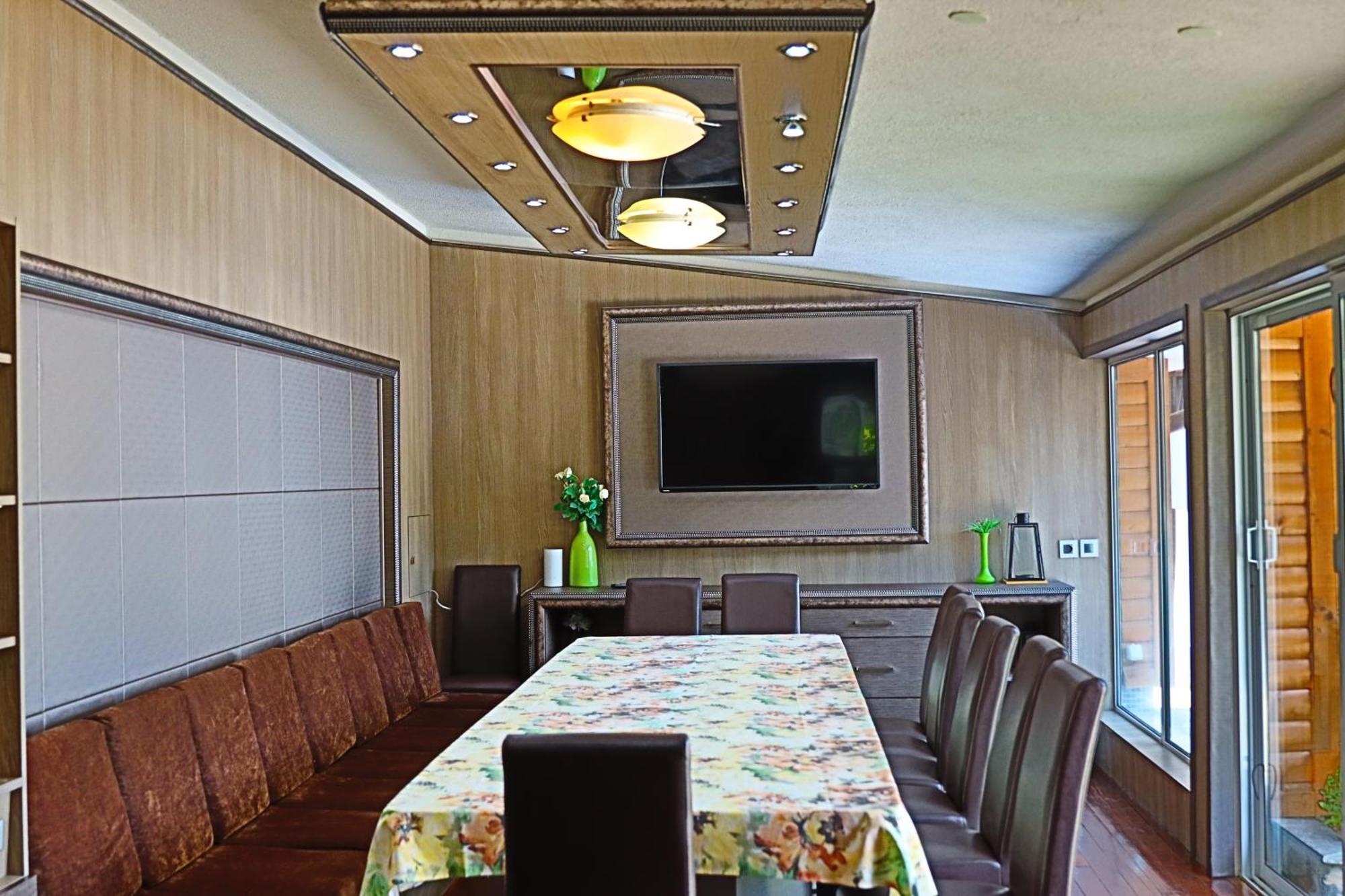 Holiday House Kubrat 萨帕雷瓦巴尼亚 外观 照片