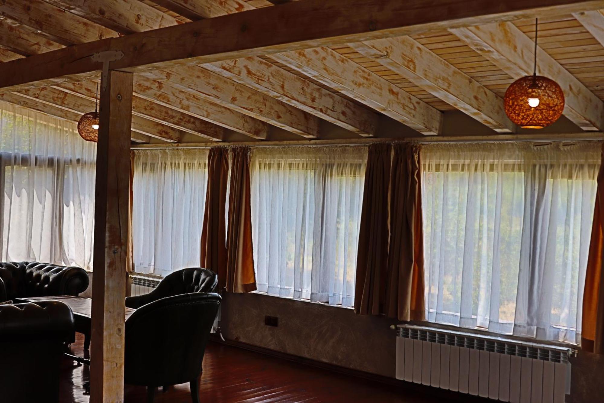 Holiday House Kubrat 萨帕雷瓦巴尼亚 外观 照片
